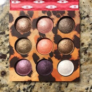 bh cosmetics eyeshadow palette